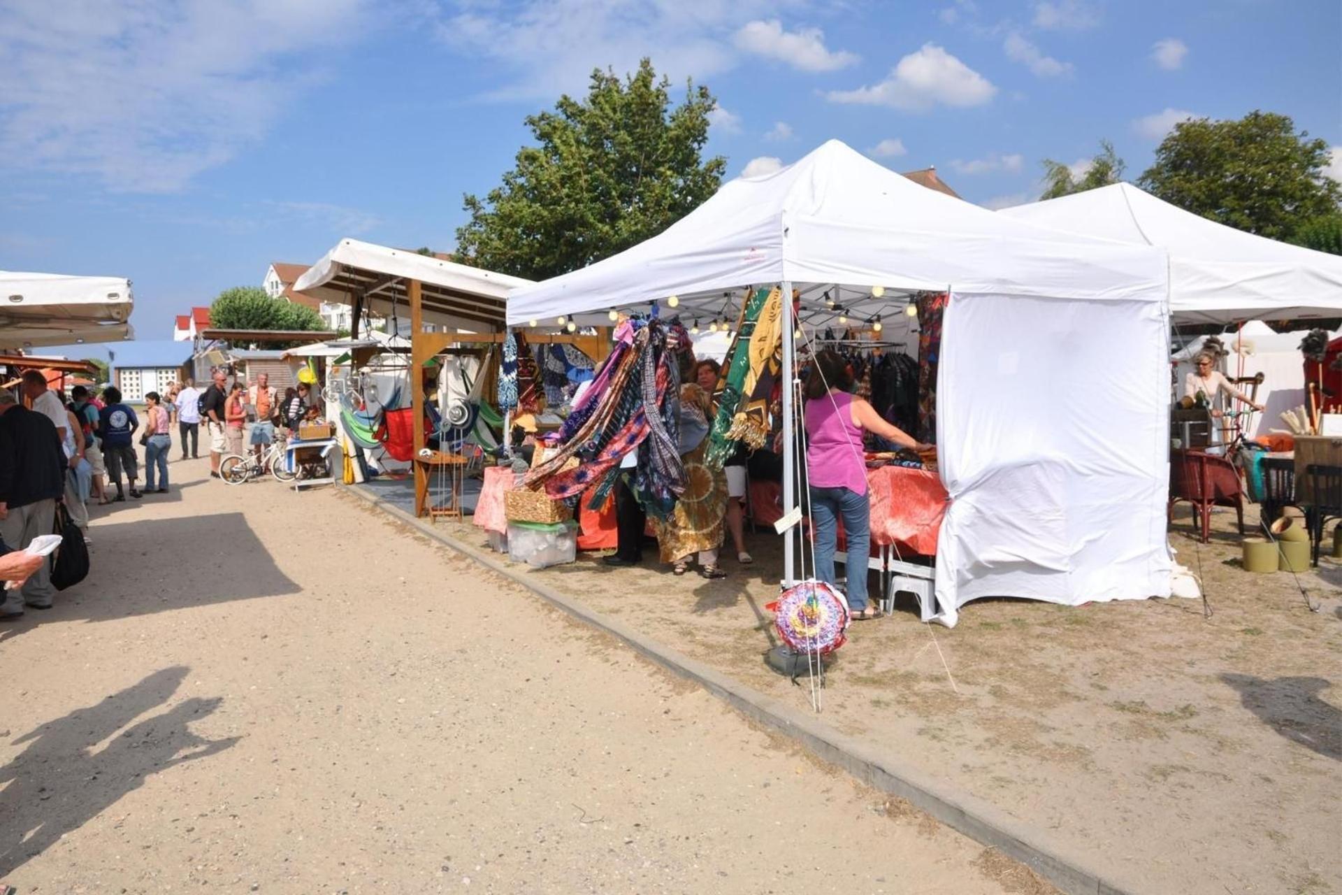 Probsteier Platz Ostseewelle Laboe Esterno foto